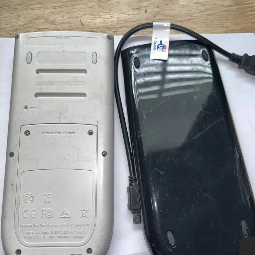 Texas Instrument TI 84 Plus C Graphing Calculator W Cover Tested